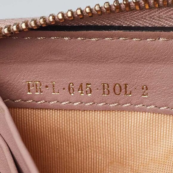 Valentino Beige Leather Rockstud Zippy Wallet - Picture 7 of 8